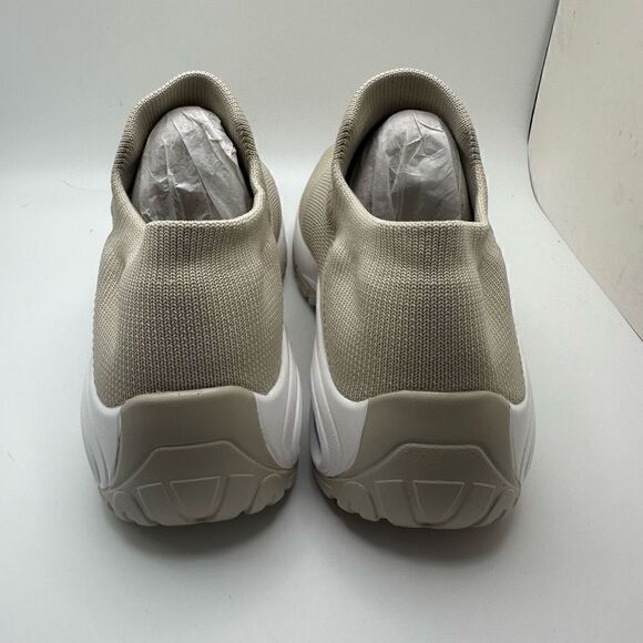 CUSHIONAIRE Women's Stretch Knit Slip on Sneaker +Memory Foam & LiteSole Technol - Picture 4 of 7